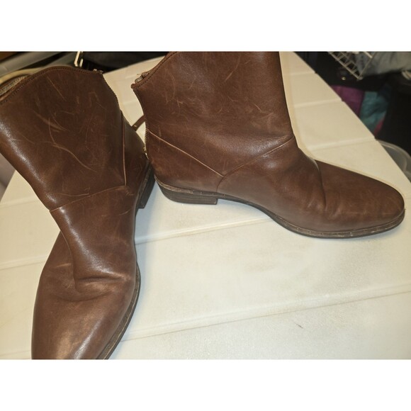 UGG Australia Women’s 9.5 Brown Leather Ankle Boots | Side Zip | Round Toe | Cla - Picture 11 of 13